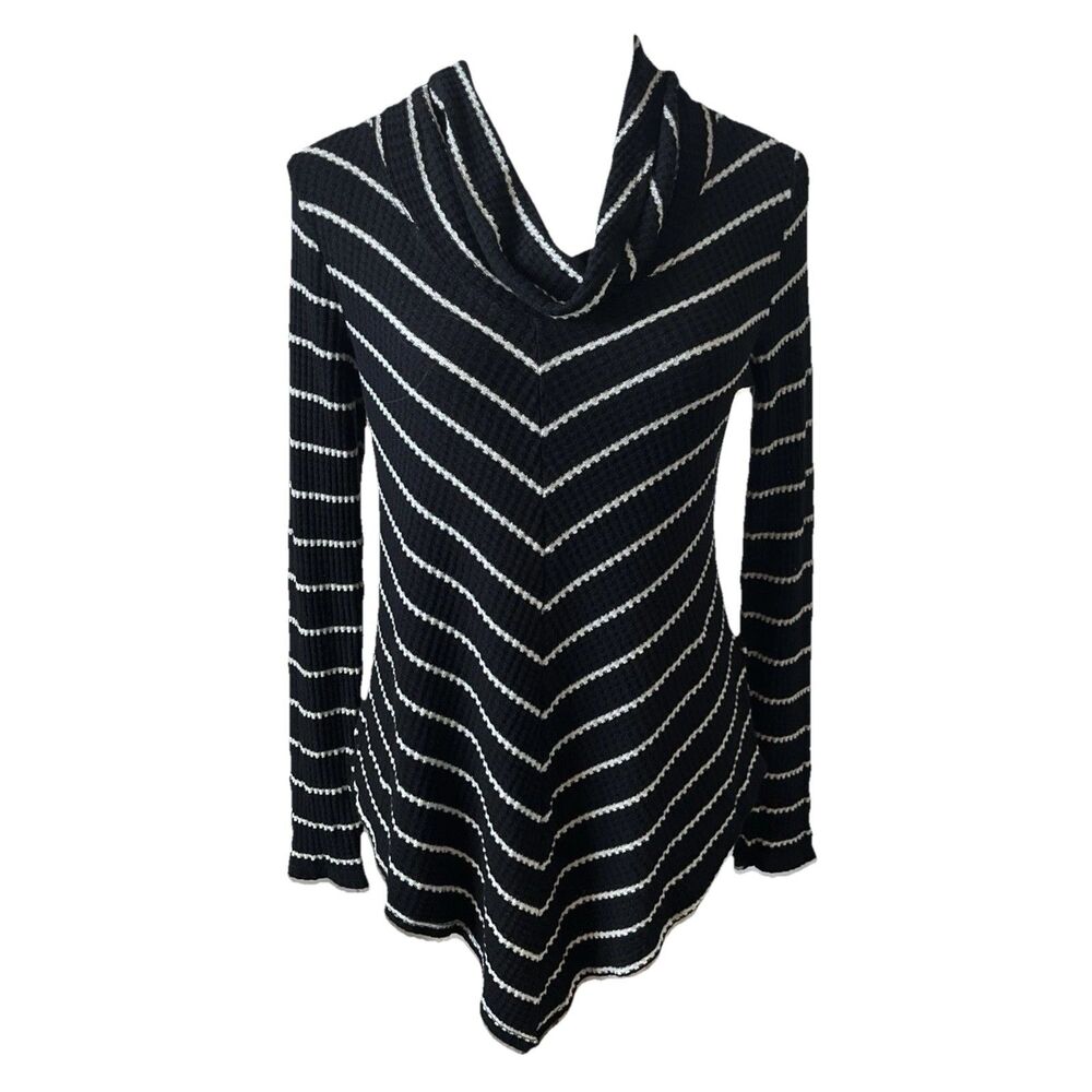 B. Design Women's Medium Tunic Black White Striped Handkerchief Hem Cowl Neck M